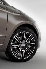 Qoros 3 Sedan 2014 года